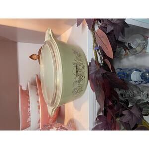 Pyrex Vintage Forest Fancies 2.5 Quart Casserole Dish #475 with Lid – Mushroom